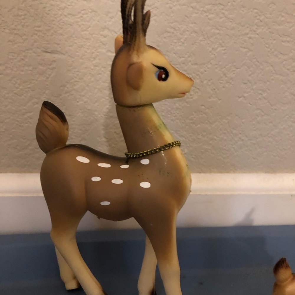 Vintage Charming Brown Reindeer Figurine Set (Plastic) - Picture 5 of 7
